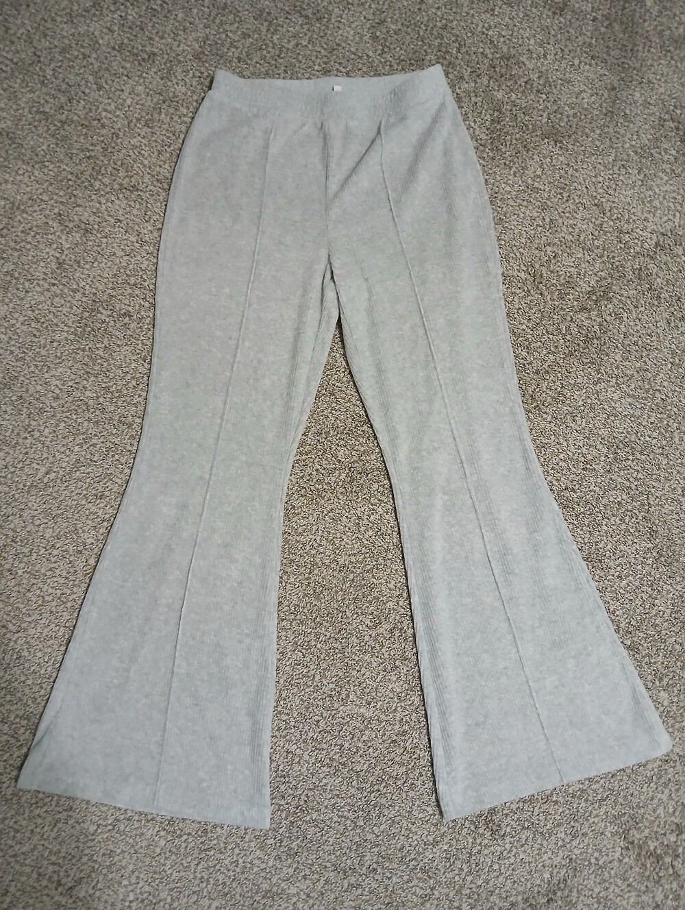 aerie Light Gray Ribbed Flare Pants Size M
